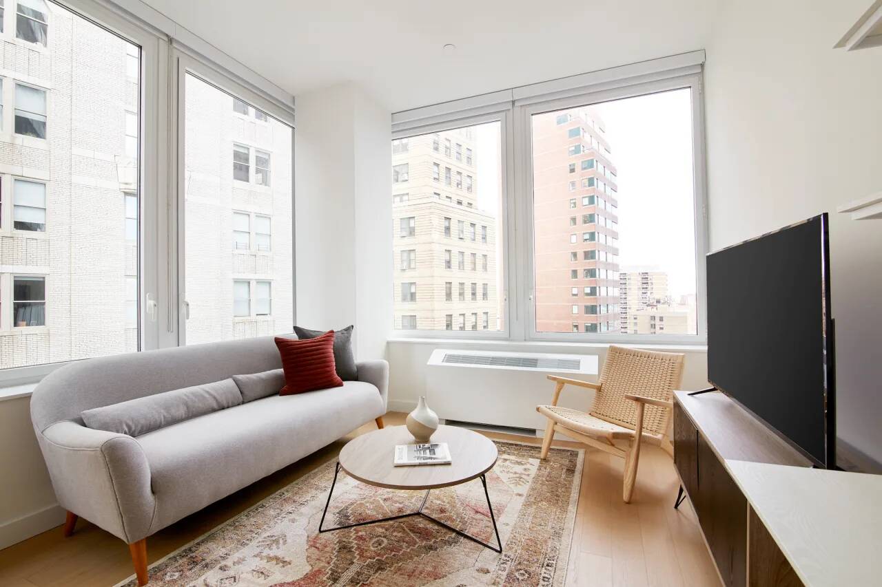 South Congress | Beautiful 3BR + Balcony