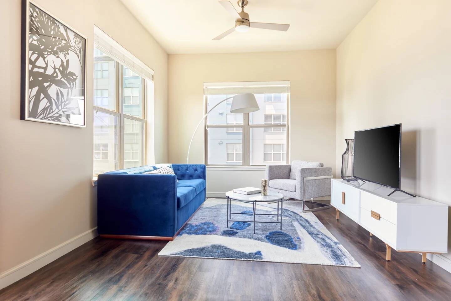 State Street | Charming 1BR + Kitchen