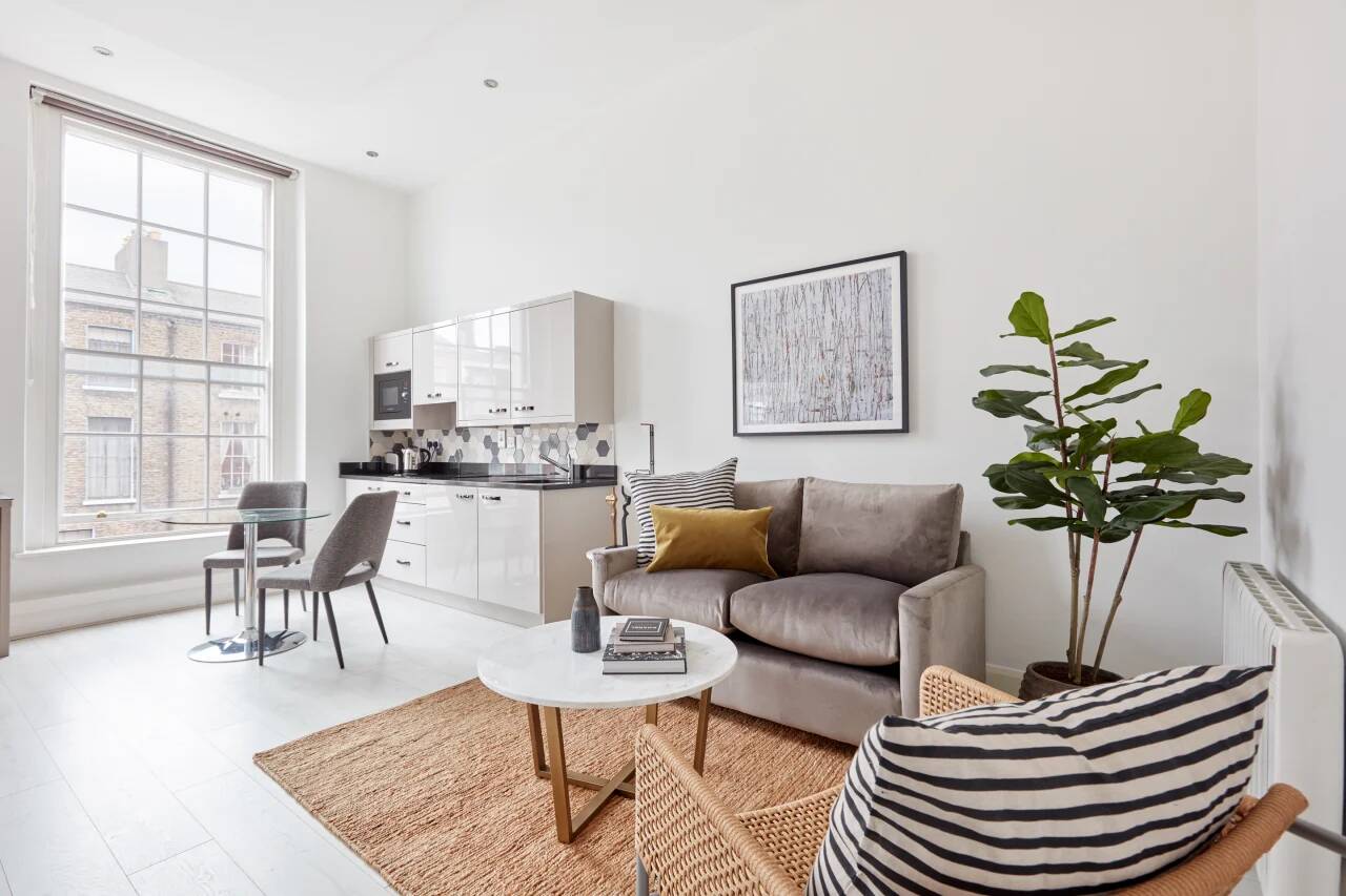 Pinnacle on the Park | Ideal 1BR + Pool