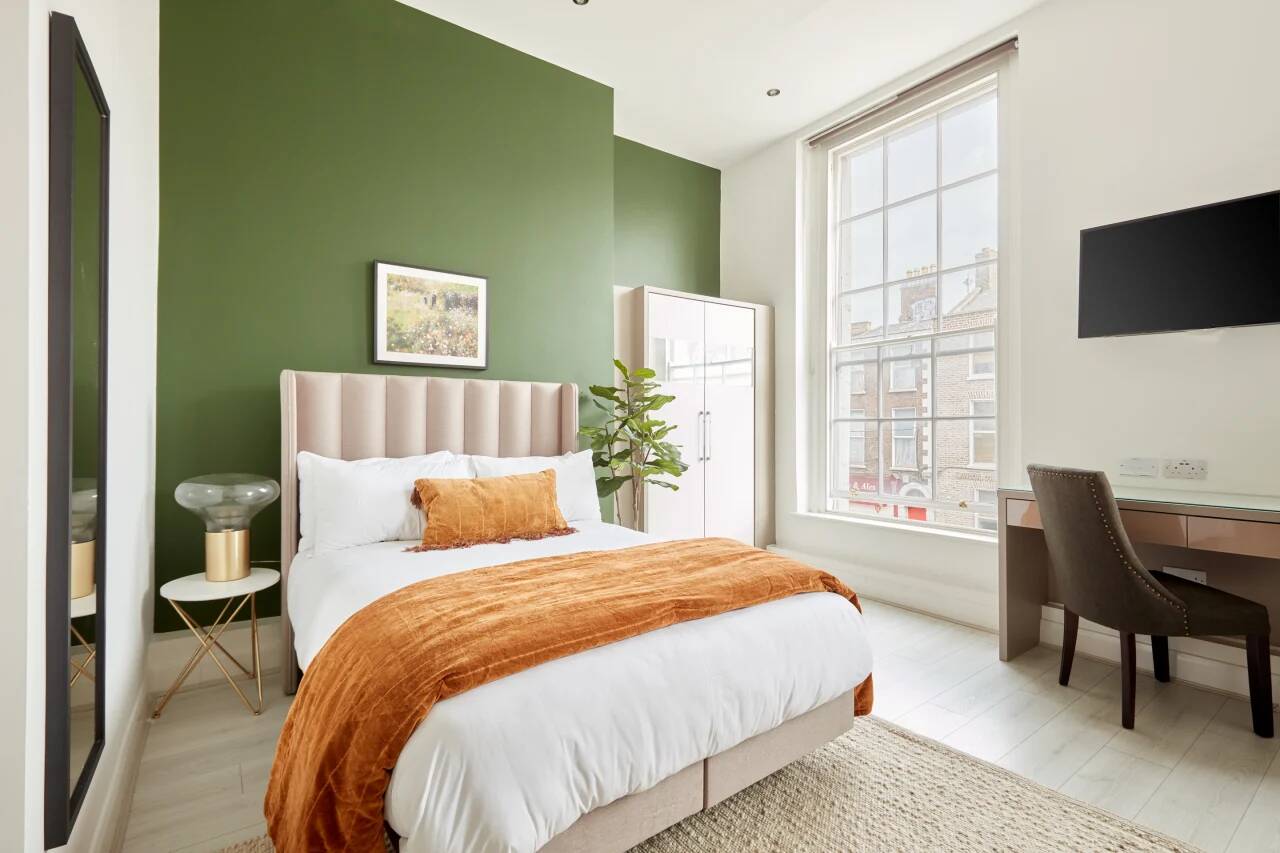 Pinnacle on the Park | Ideal 1BR + Pool